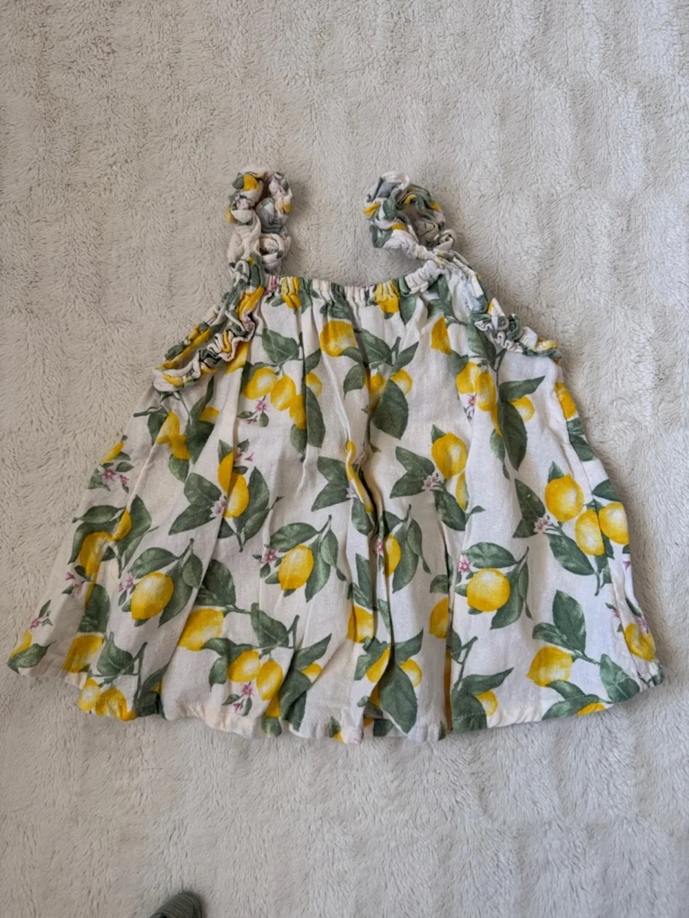 3-piece bundle; olives and lemon girls 3T - Picture 4 of 8